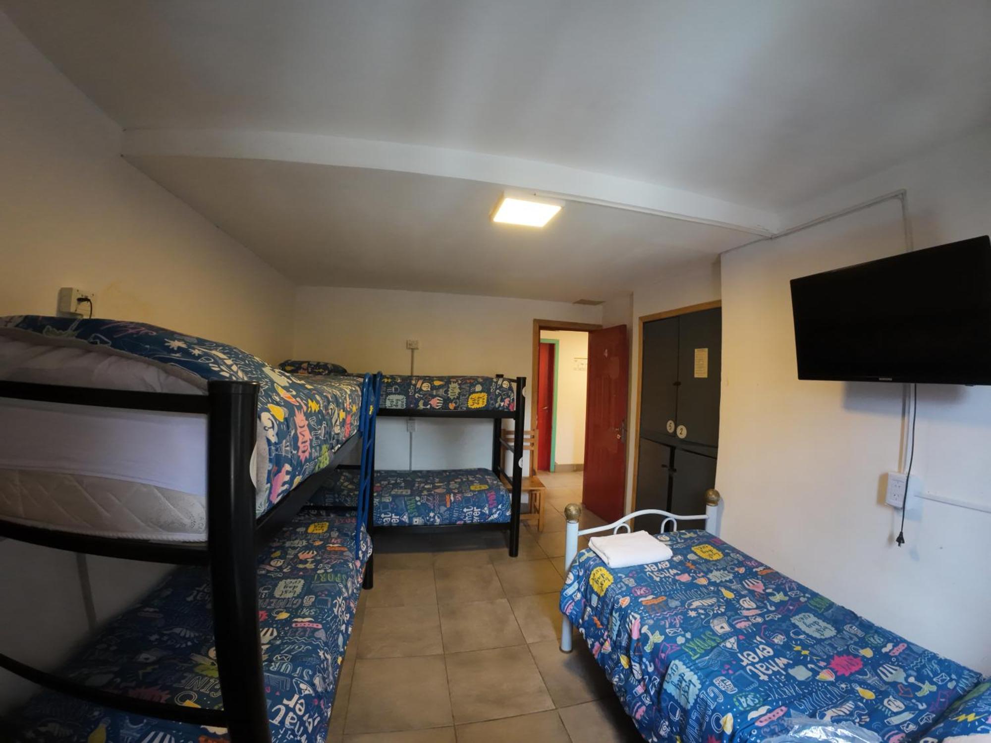 Temiscira Hostel San Carlos de Bariloche Exterior foto